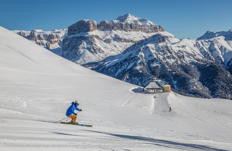 Skipassbüro Alba Di Canazei Skipassbüro Alba Di Canazei